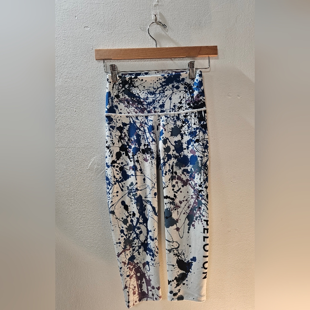 With × Peloton Tie Dye Capri